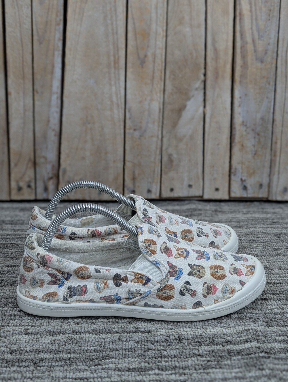 The Humane Society: Dog Slip ons - Size 9